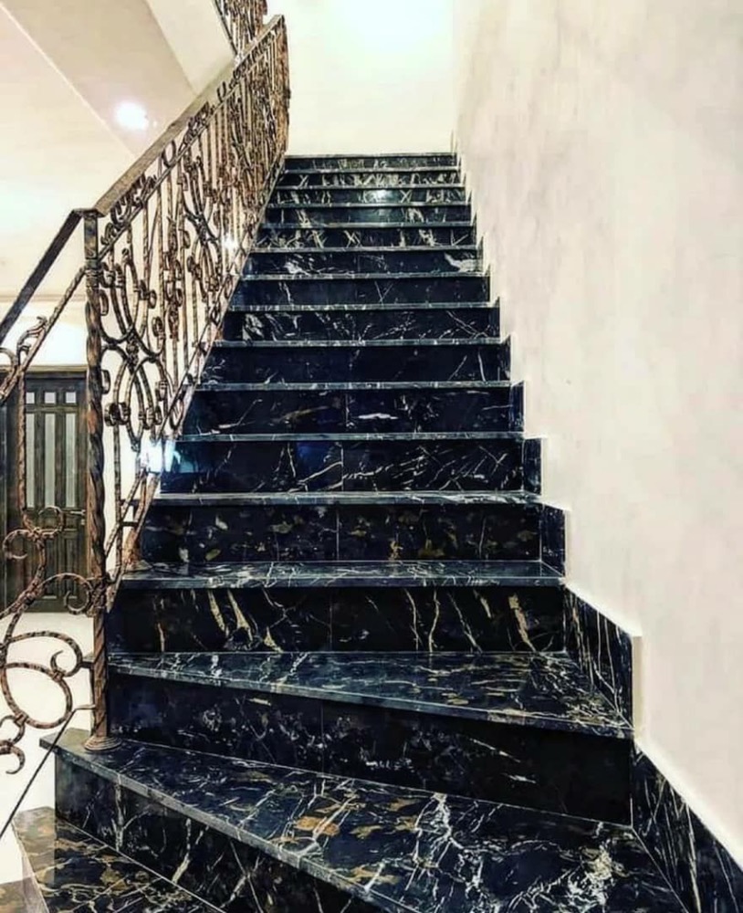 تخصص و تجربه